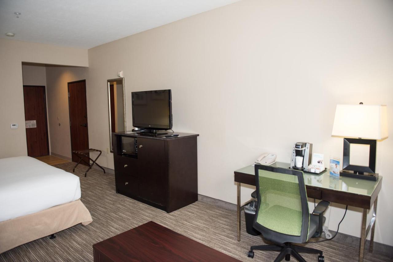 Holiday Inn Express Houston North-1960 Champions Area Экстерьер фото